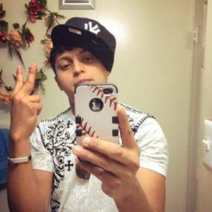 Meet your Posher, Nöe